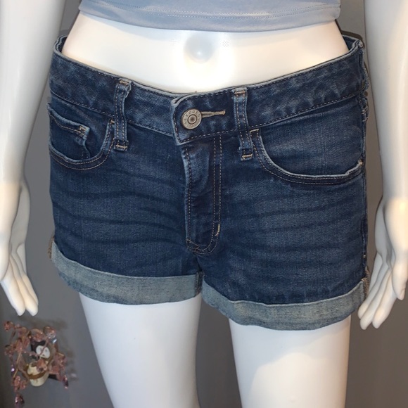 2/$40 Express Stretch + Performance Shortie Relaxed Low Rise Shorts - Picture 3 of 15